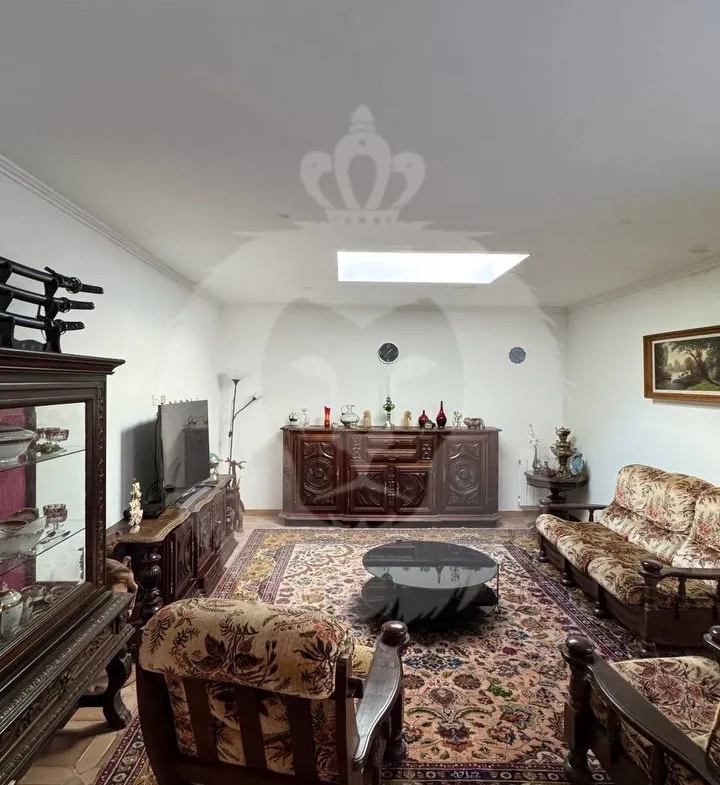 Charmante maison à Balloy avec grand terrain et dépendances, idéal pour coup de cœur 
