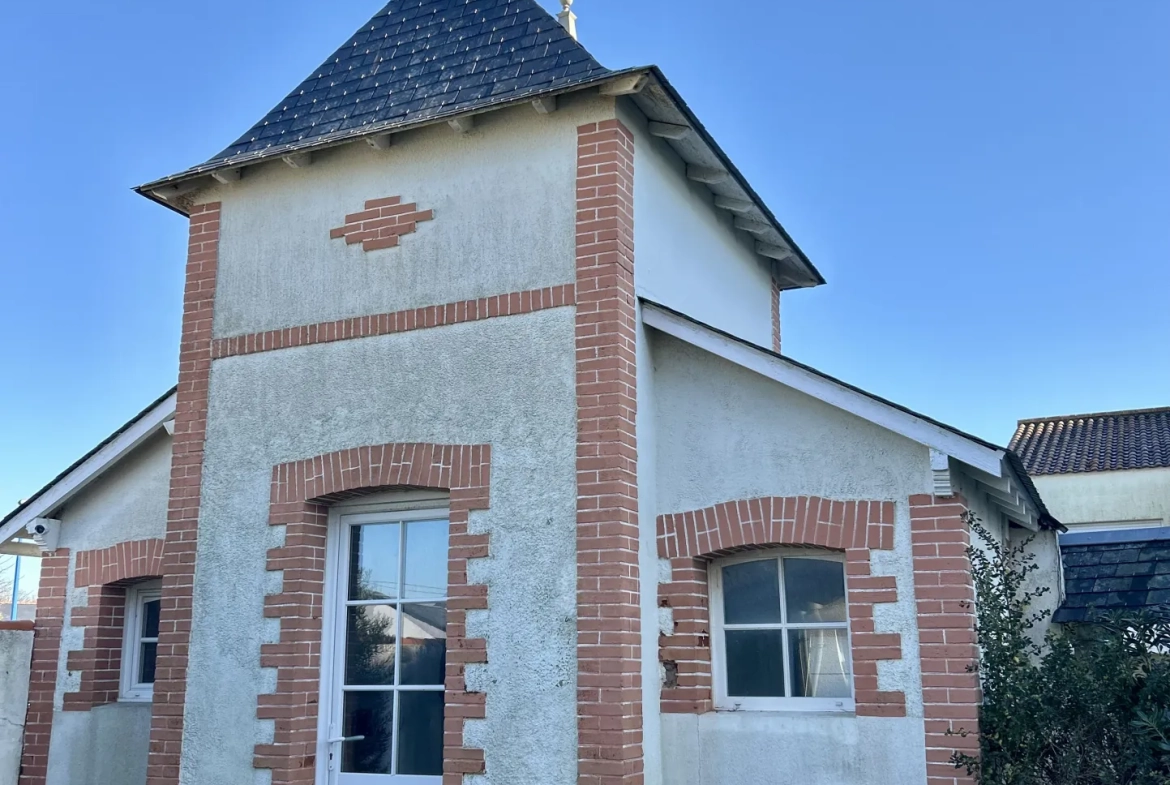 Villa du XIXe siècle avec dépendances et vue océan à Saint-Jean-de-Monts 