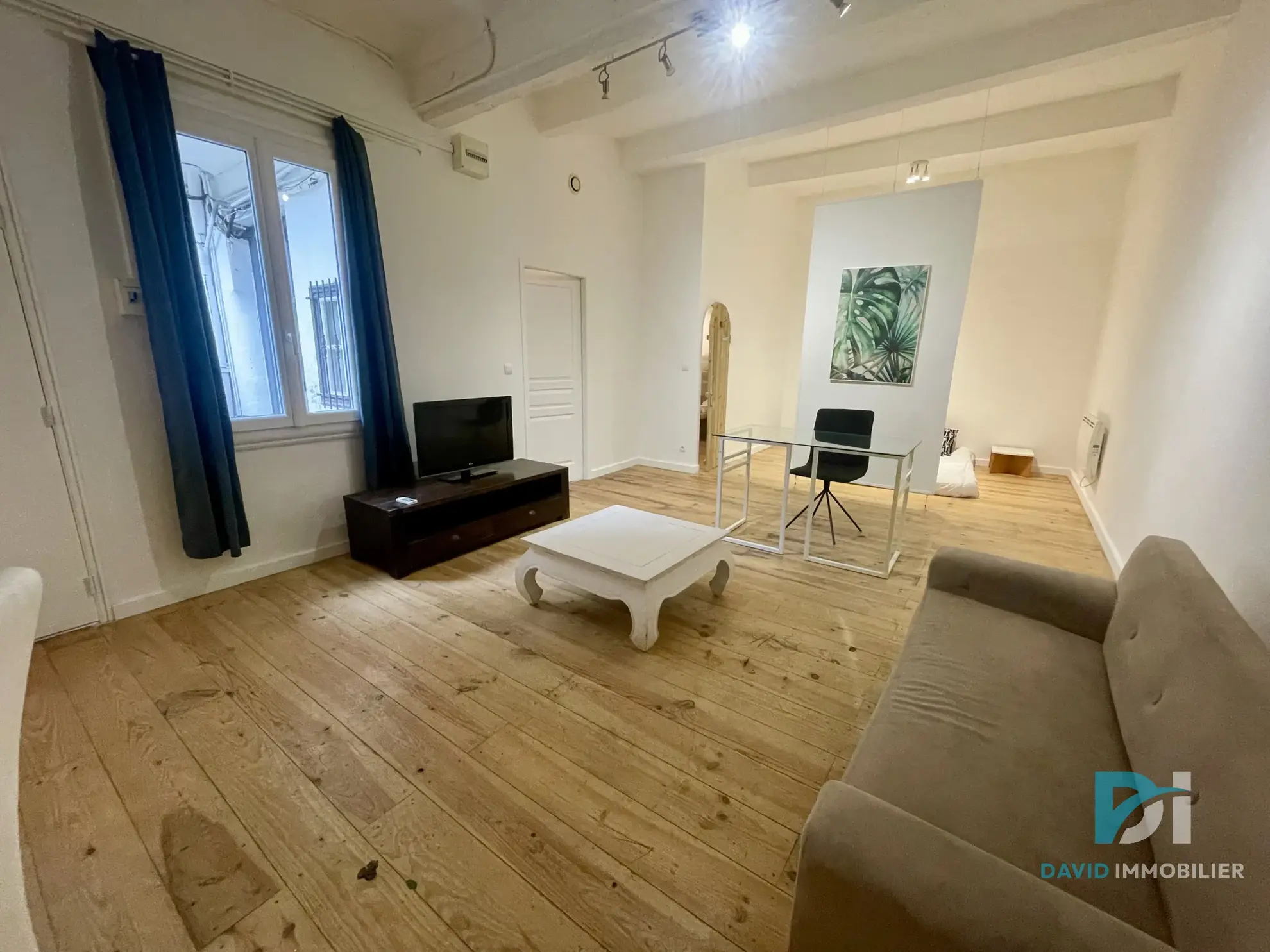 Appartement en rez-de-chaussée à Beziers proche commerces 