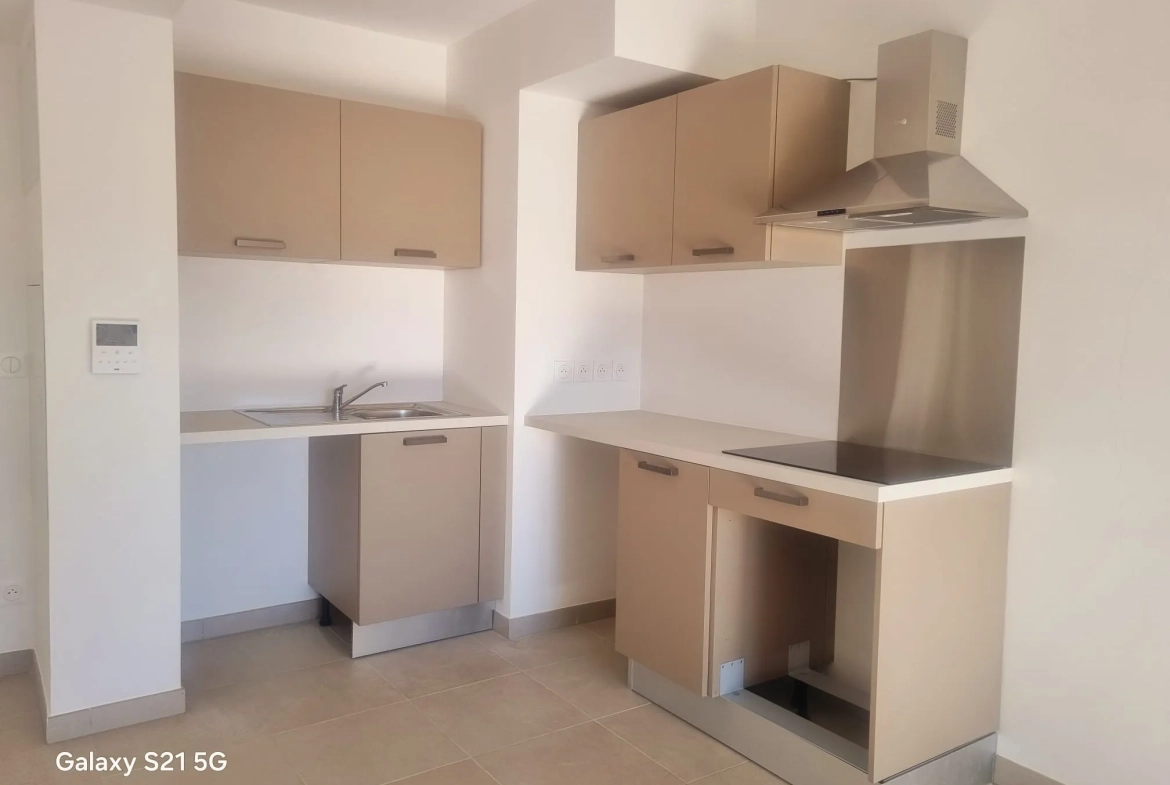 Appartement T2 neuf avec balcon plein sud à Istres - Résidence de standing 2024 