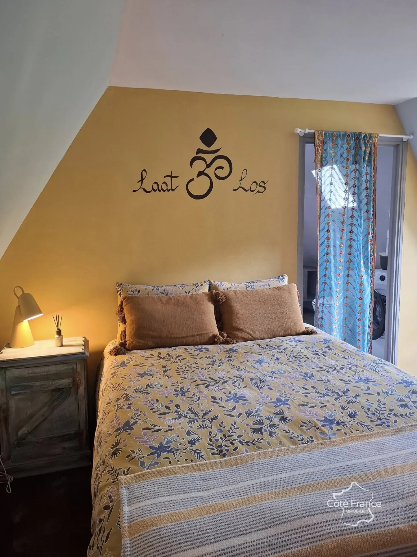 Maison de village rénovée avec vue sur le Lot à Vieillevie (15120) 