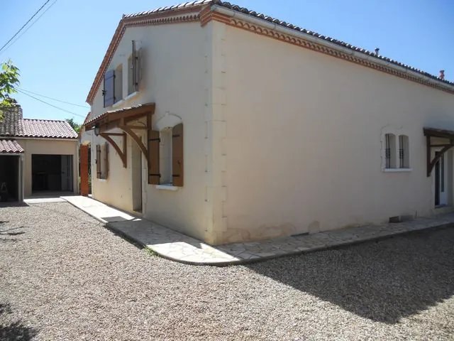Belle maison de 155 m² avec 5 chambres à Beaupuy proche Marmande 