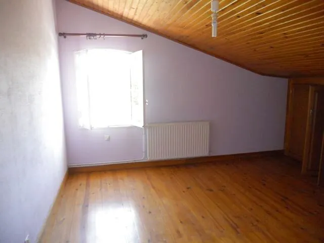 Belle maison de 155 m² avec 5 chambres à Beaupuy proche Marmande 