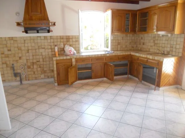 Belle maison de 155 m² avec 5 chambres à Beaupuy proche Marmande 