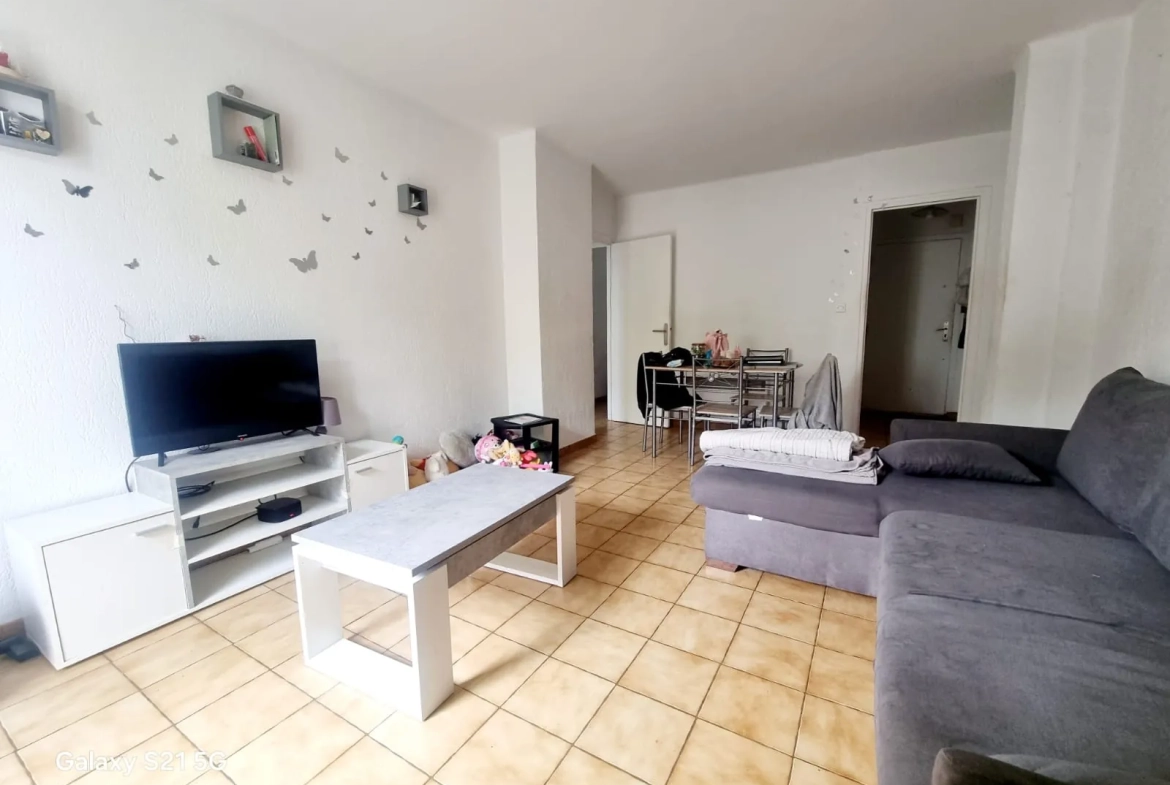 Appartement 3 pièces à Martigues de 58 m² avec balcon et loggia 