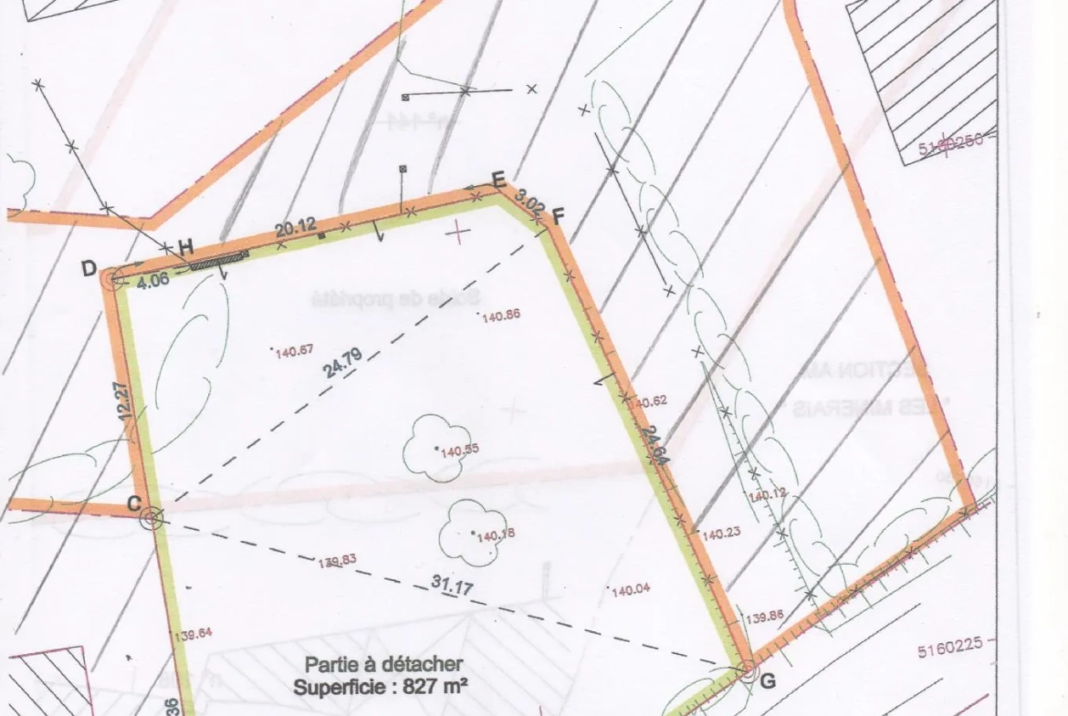 Terrain constructible de 827 m² à Garat, proche Soyaux, idéal pour une maison de plain-pied 