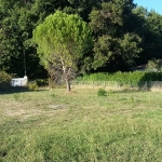Terrain constructible de 827 m² à Garat, proche Soyaux, idéal pour une maison de plain-pied