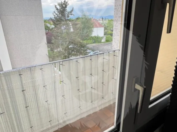 Bel appartement 4 pièces à Mulhouse avec parking et balcon, idéal famille ou investissement 