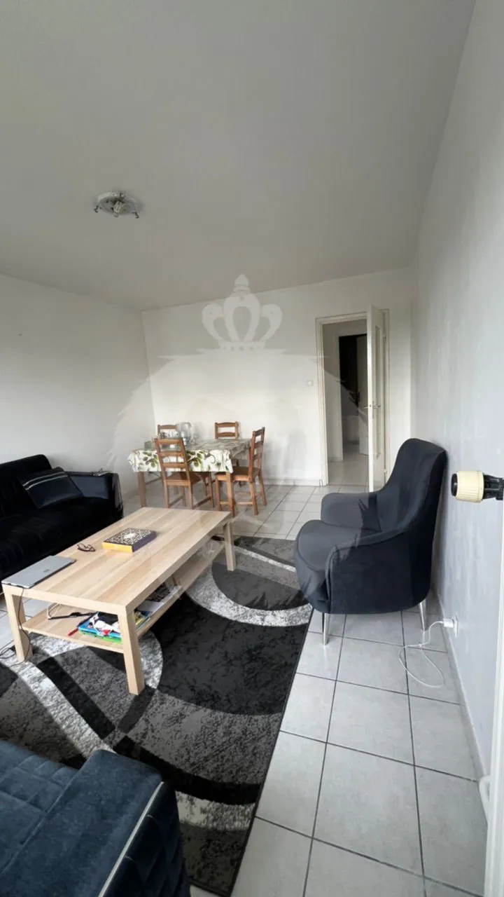 Bel appartement 4 pièces à Mulhouse avec parking et balcon, idéal famille ou investissement 