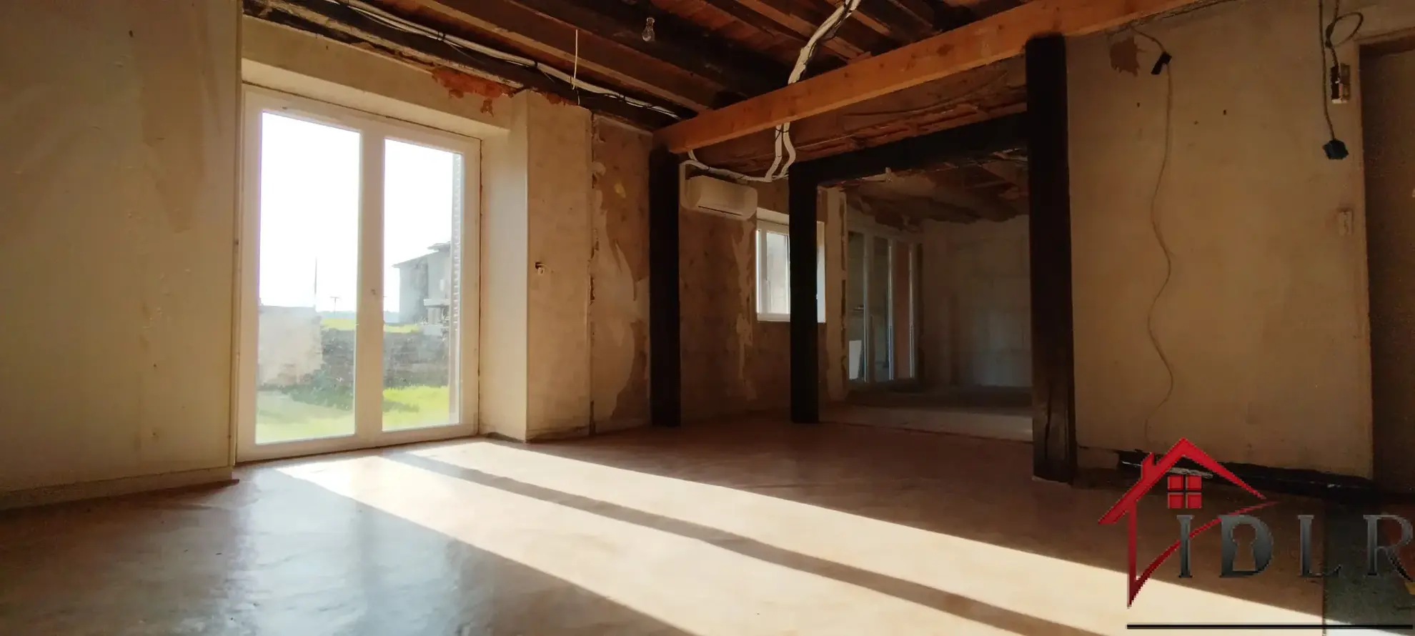 Maison 7 pièces de 229 m² à vendre à Bourmont, rénovation récente 