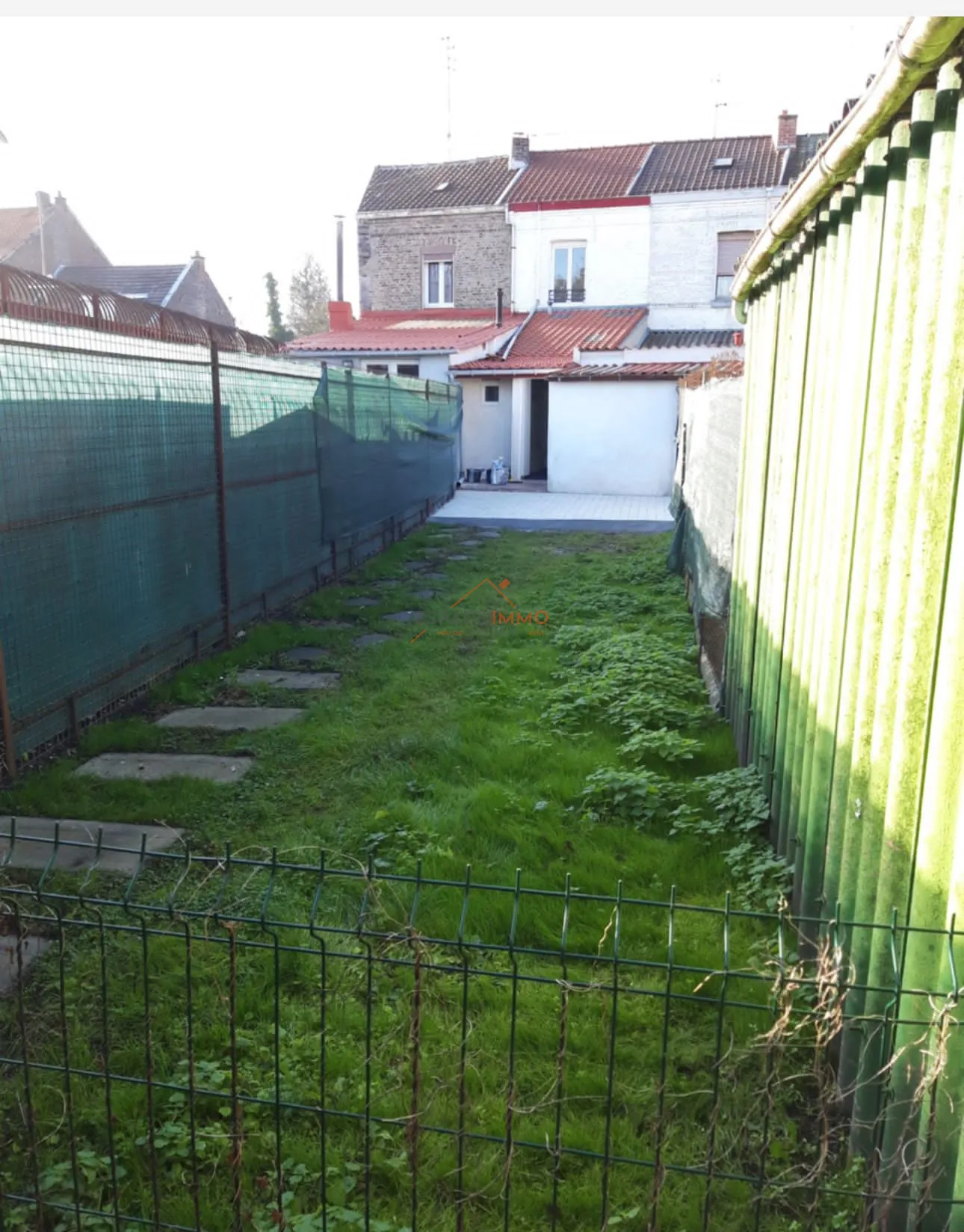 Maison à Renové à Raismes - 55 m² avec Jardin et Terrasse 