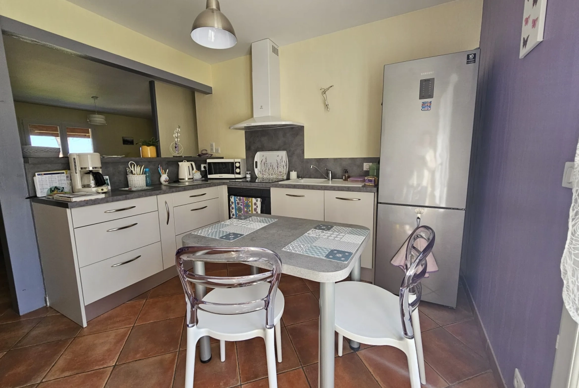 Belle maison de plain-pied avec jardin à Bellerive-sur-Allier 