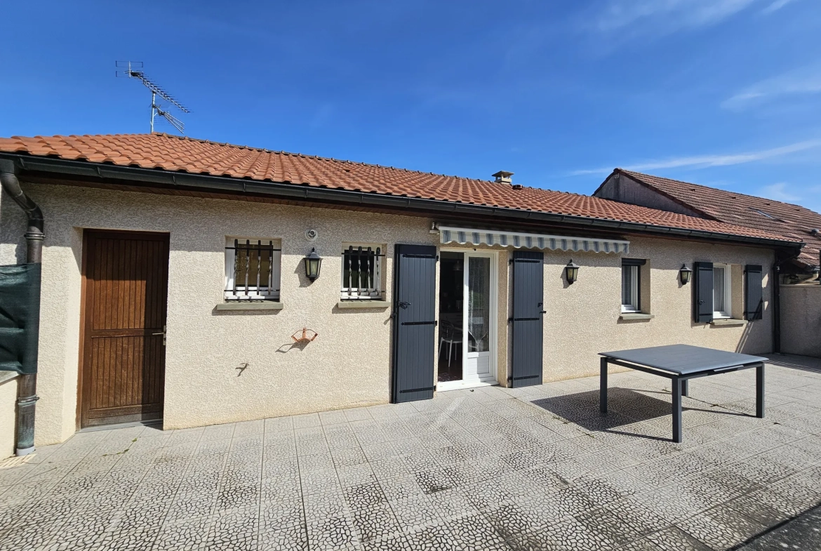 Belle maison de plain-pied avec jardin à Bellerive-sur-Allier 