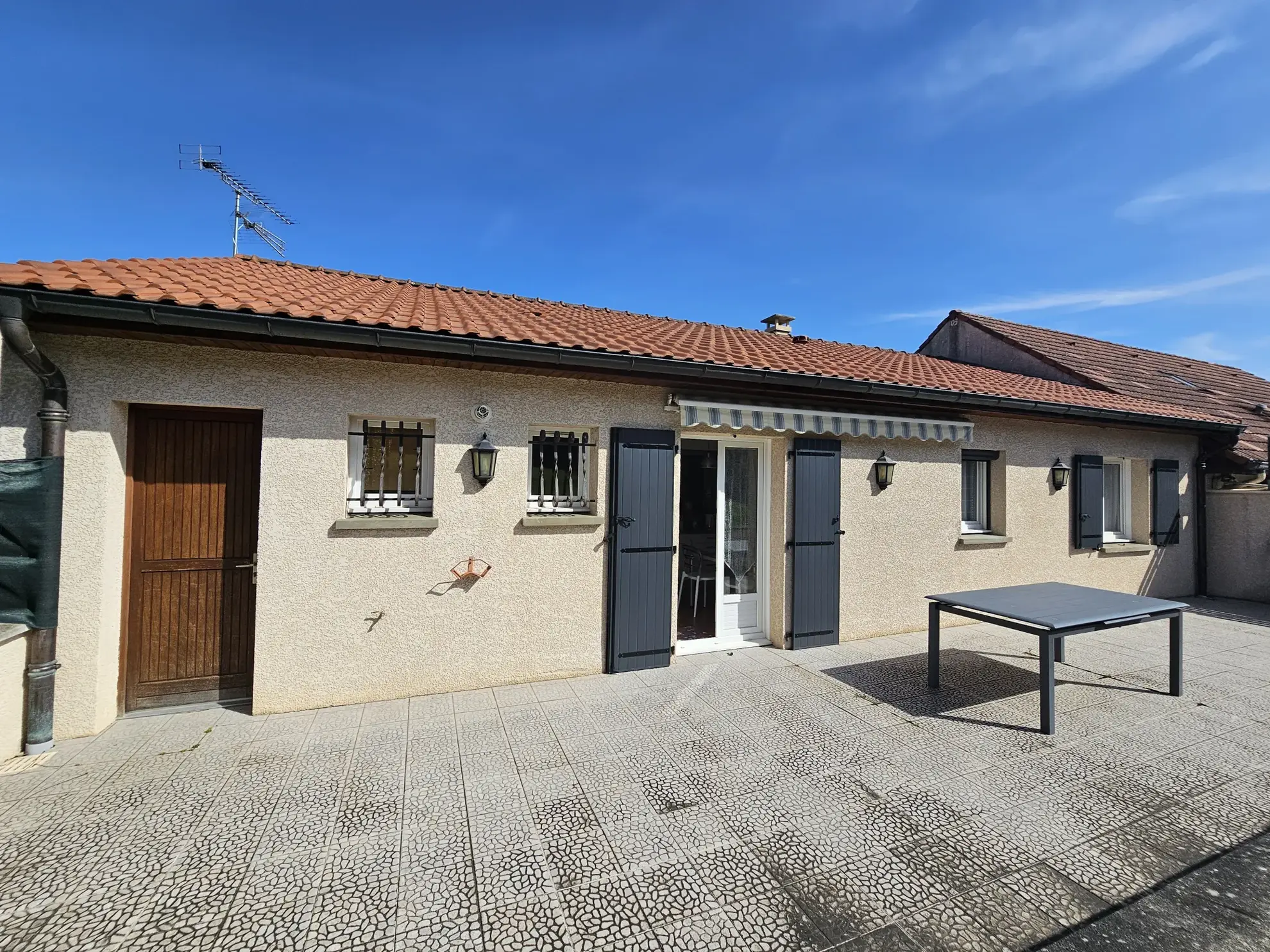 Belle maison de plain-pied avec jardin à Bellerive-sur-Allier 