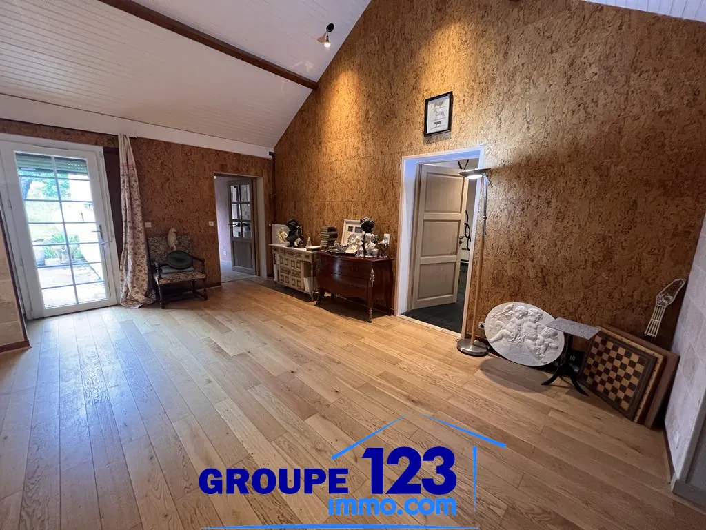 Maison de 133m² à vendre entre Aillant et Auxerre avec jardin et garage 