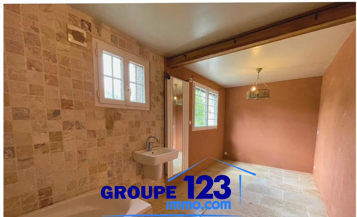 Maison de 133m² à vendre entre Aillant et Auxerre avec jardin et garage 