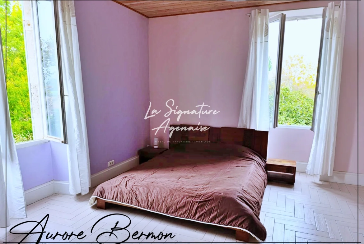 Belle maison en pierre de 253 m² avec terrain arboré de 3000 m² à Damazan 