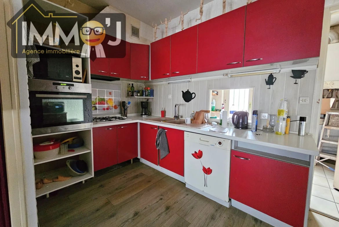 Maison familiale de 6 pièces à Neuves-Maisons - Spacieuse et louée 