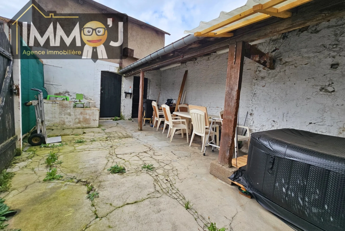 Maison familiale de 6 pièces à Neuves-Maisons - Spacieuse et louée 