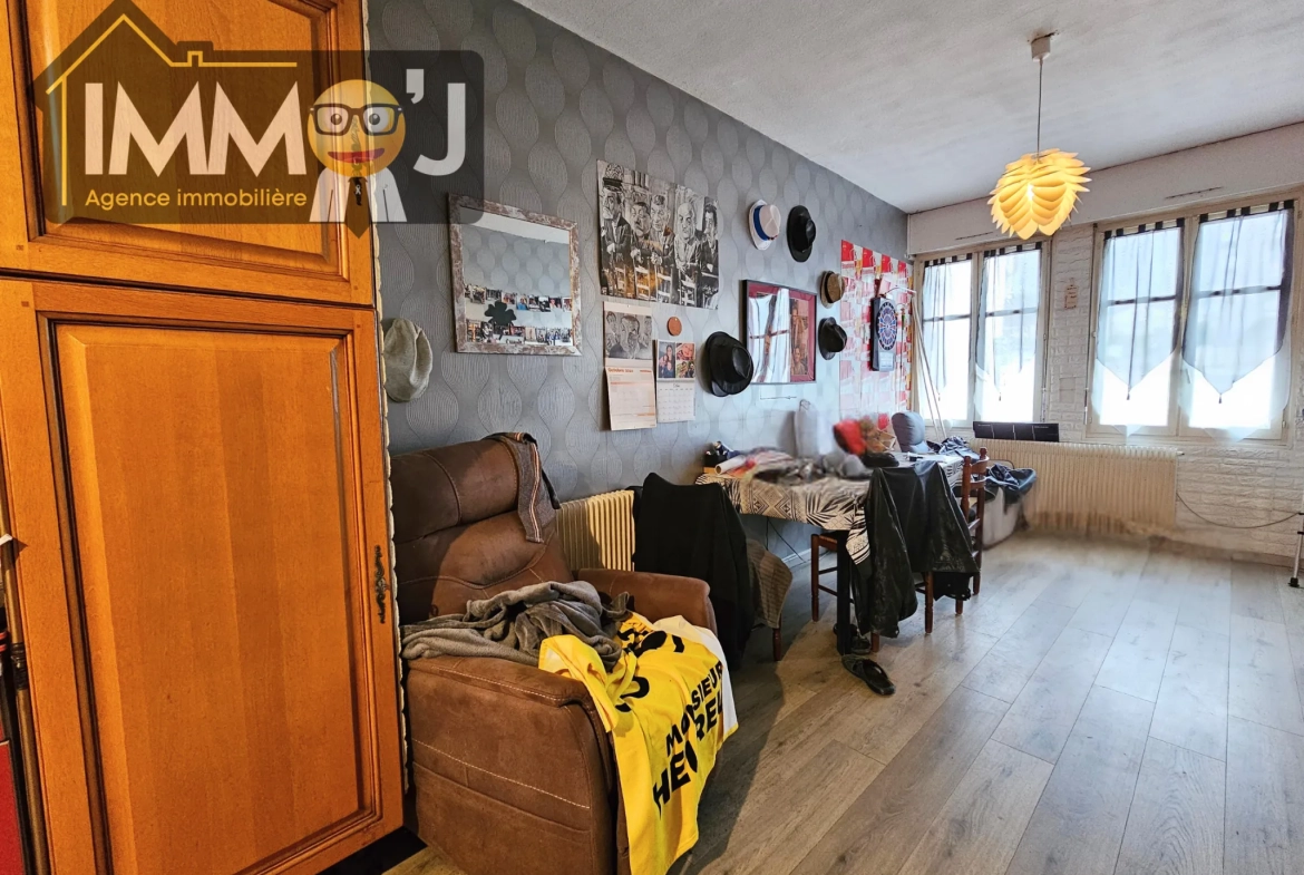 Maison familiale de 6 pièces à Neuves-Maisons - Spacieuse et louée 