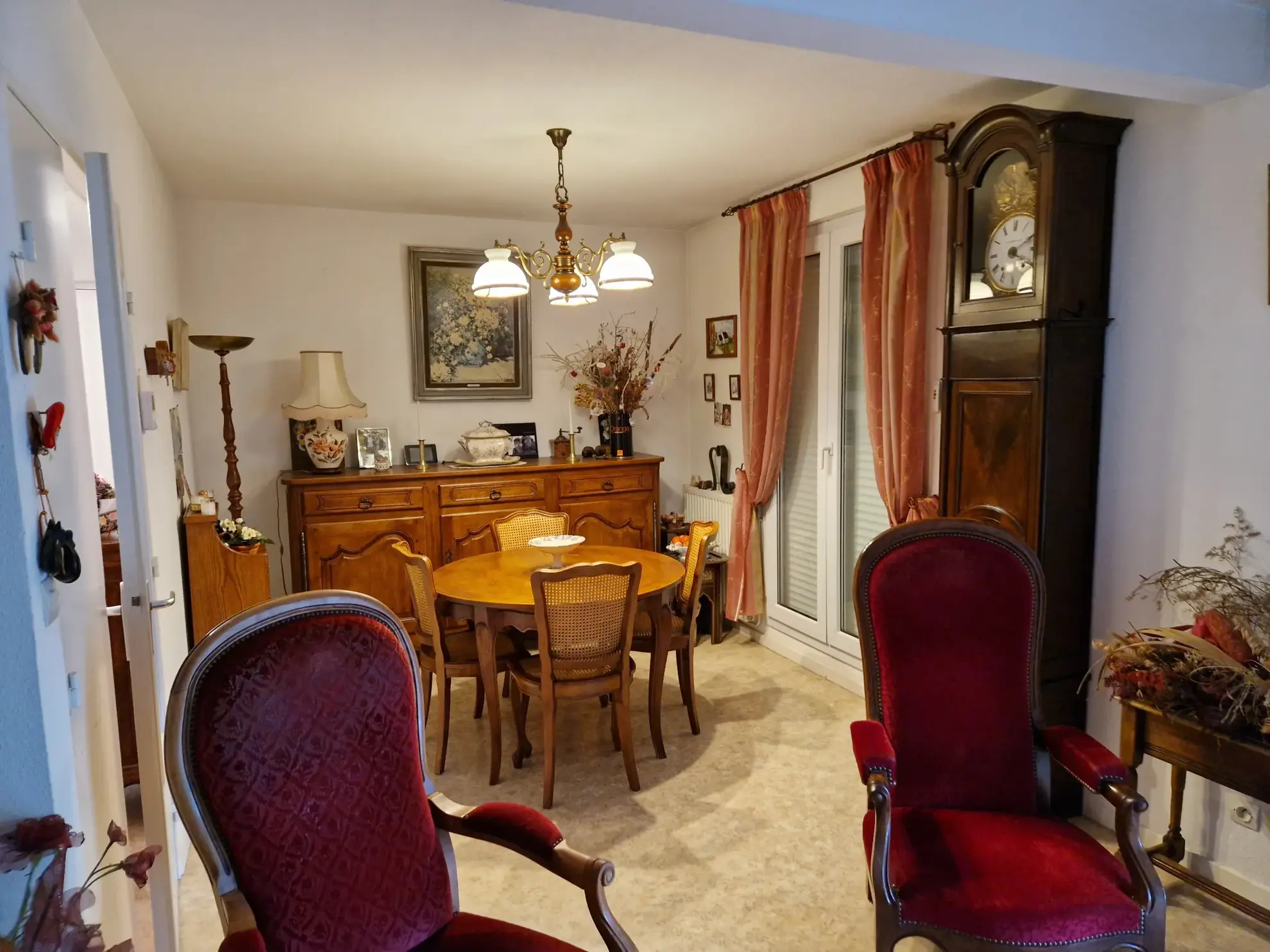 Appartement traversant de 80 m² avec balcon à Saint-Jean 