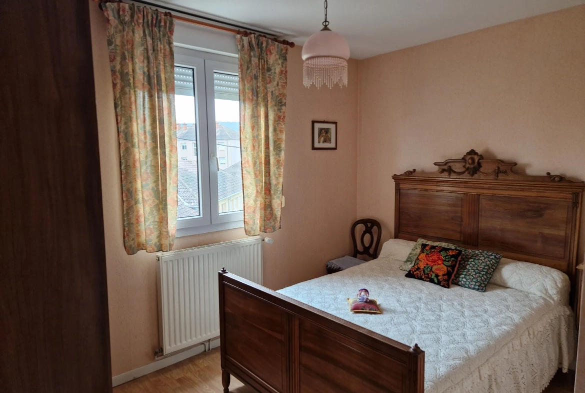 Appartement traversant de 80 m² avec balcon à Saint-Jean 