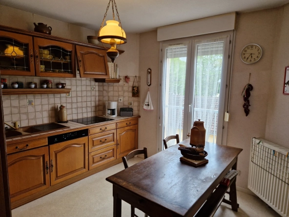 Appartement traversant de 80 m² avec balcon à Saint-Jean