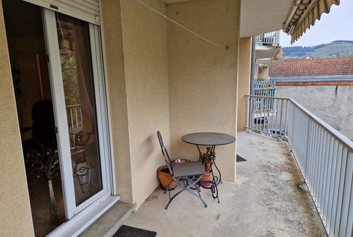 Appartement traversant de 80 m² avec balcon à Saint-Jean 
