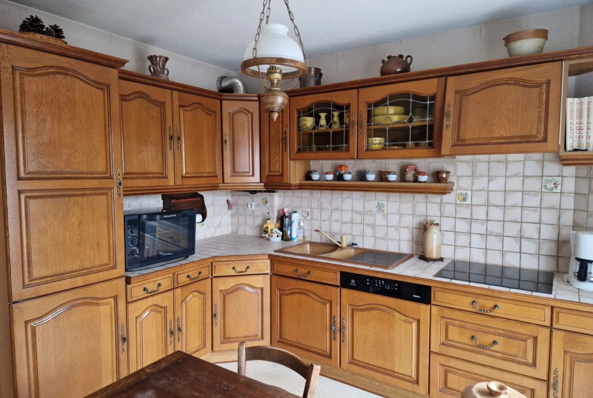Appartement traversant de 80 m² avec balcon à Saint-Jean 