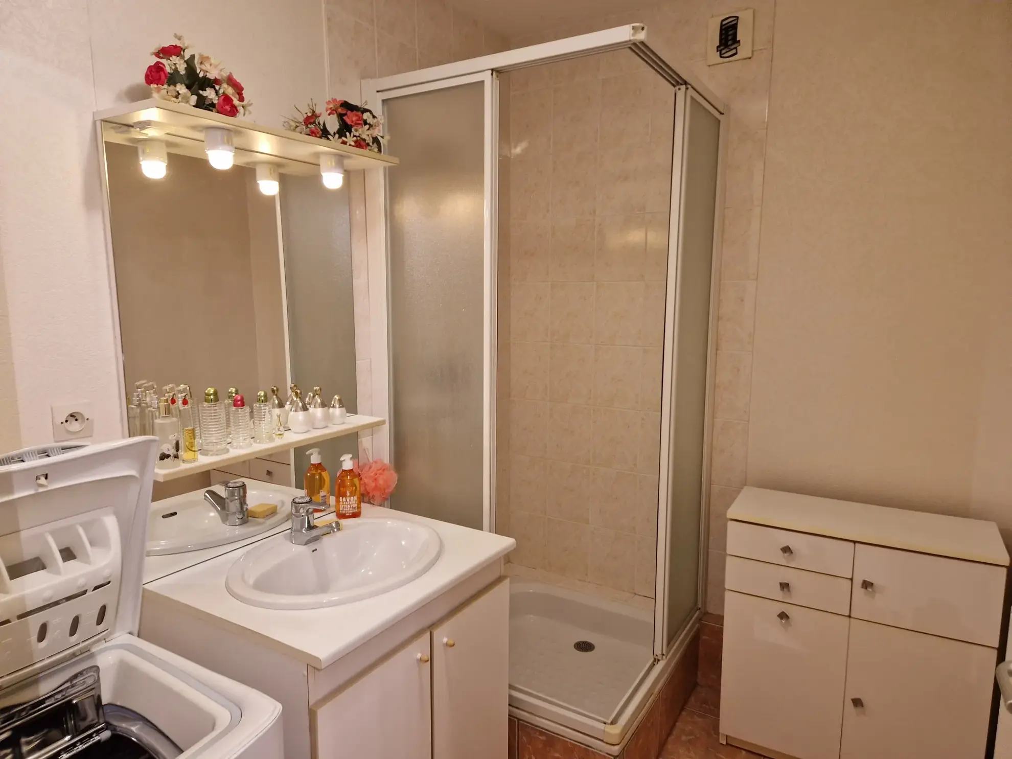 Appartement traversant de 80 m² avec balcon à Saint-Jean 