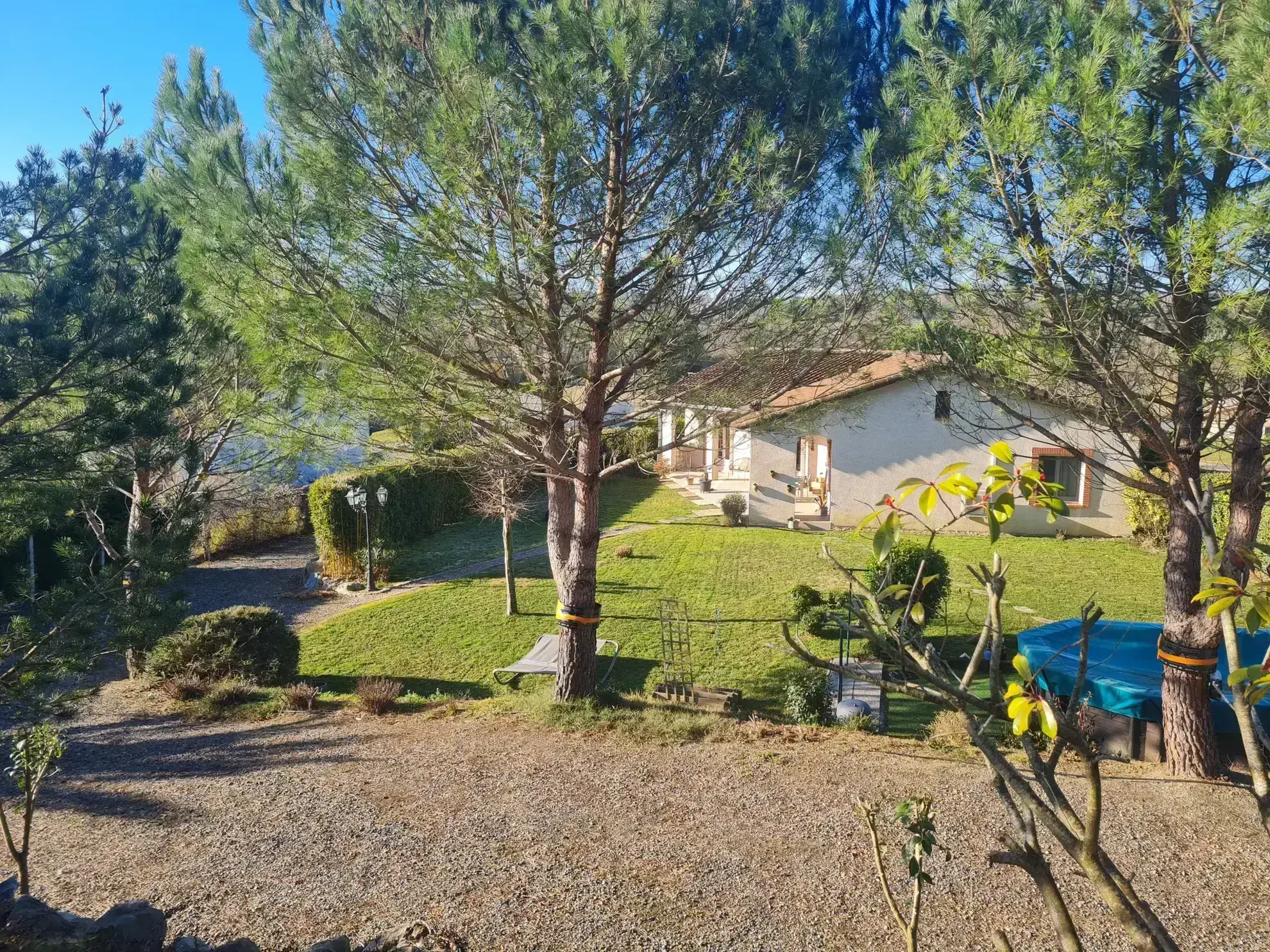 Villa de 120m² avec piscine et vue Pyrénées au Fossat près de Toulouse 