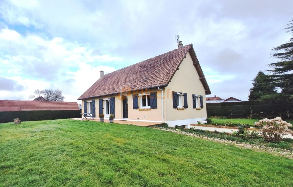 Pavillon rénové avec 2 chambres et potentiel d'aménagement à Tourville sur Arques