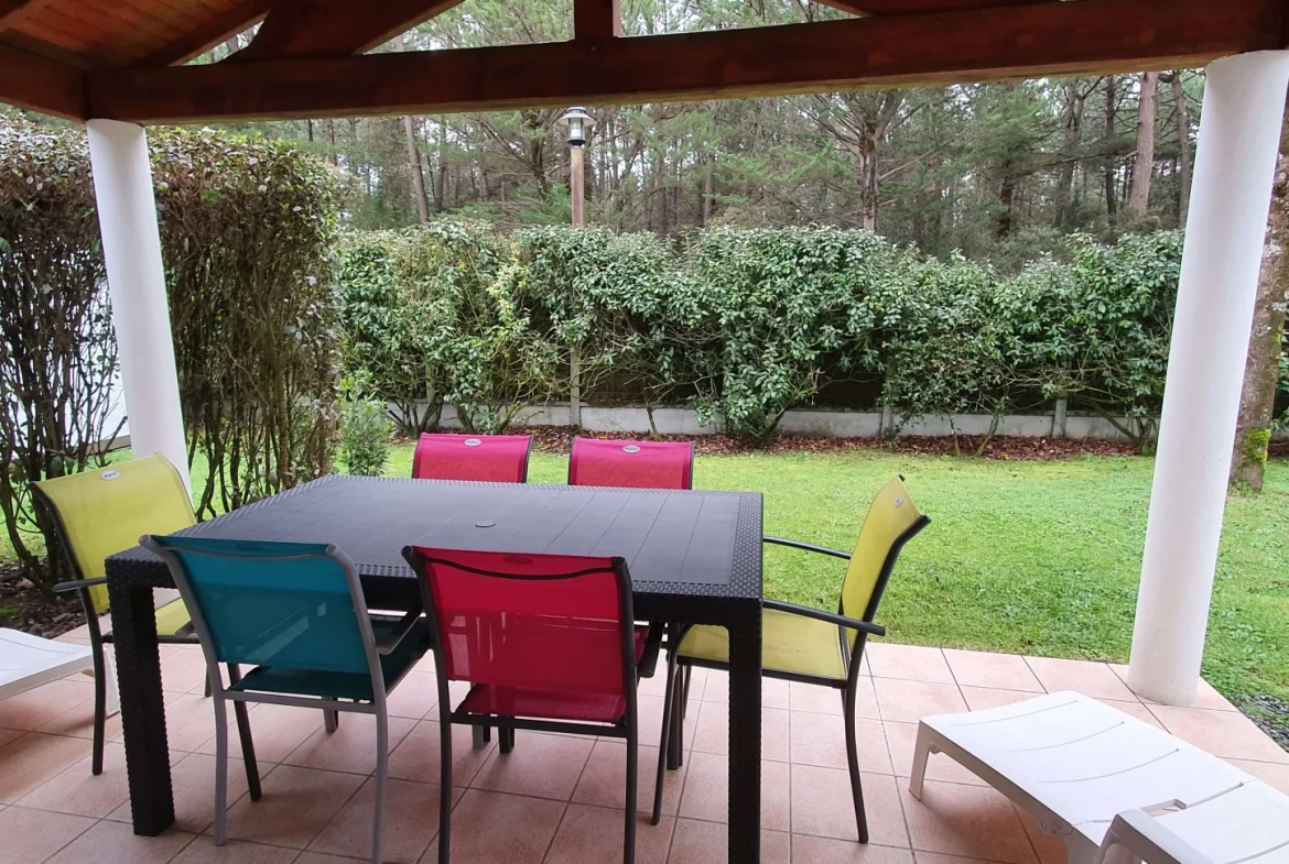 Pavillon 3 pièces avec piscine proche forêt et plage à Saint-Jean-de-Monts 