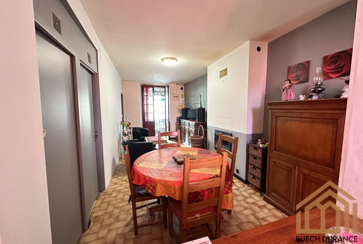 Appartement spacieux à vendre à Aspres-sur-Buëch, Hautes-Alpes 