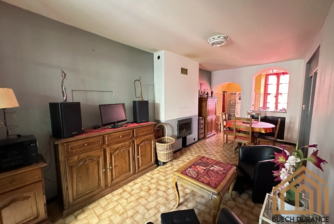 Appartement spacieux à vendre à Aspres-sur-Buëch, Hautes-Alpes 