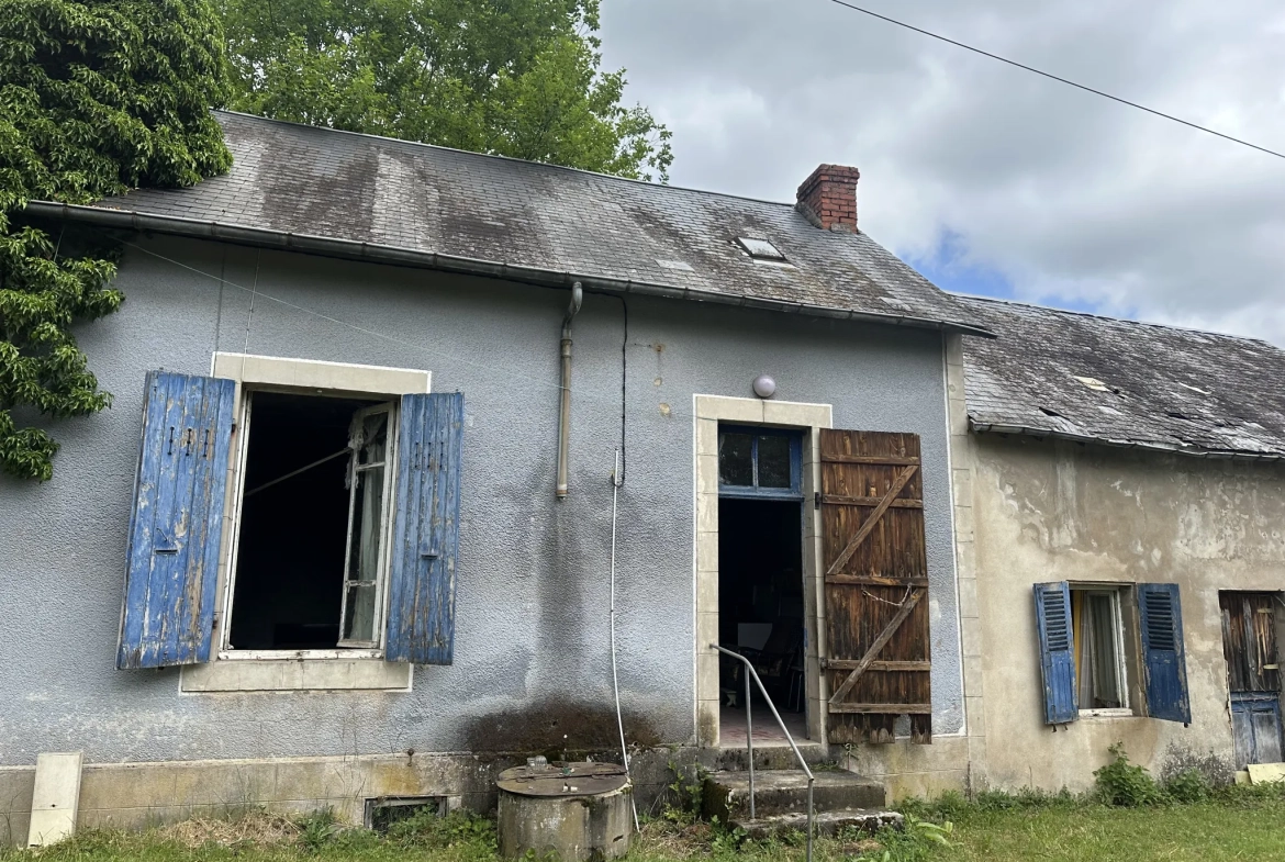 Terrain constructible à vendre à St Légier des Vignes avec maison à rénover 