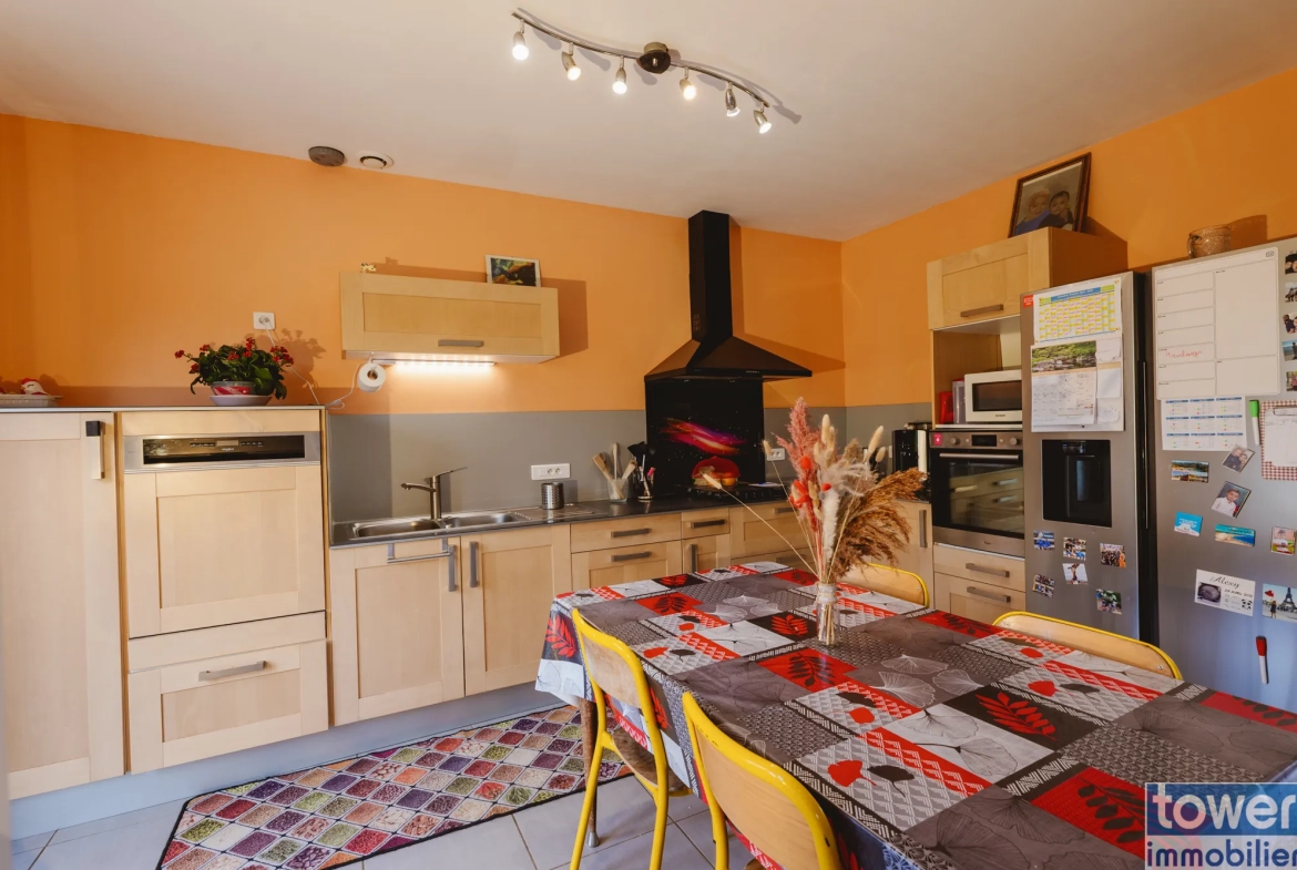 Maison de charme avec jardin à Poucharramet, 3 chambres, calme et luminosité optimale 