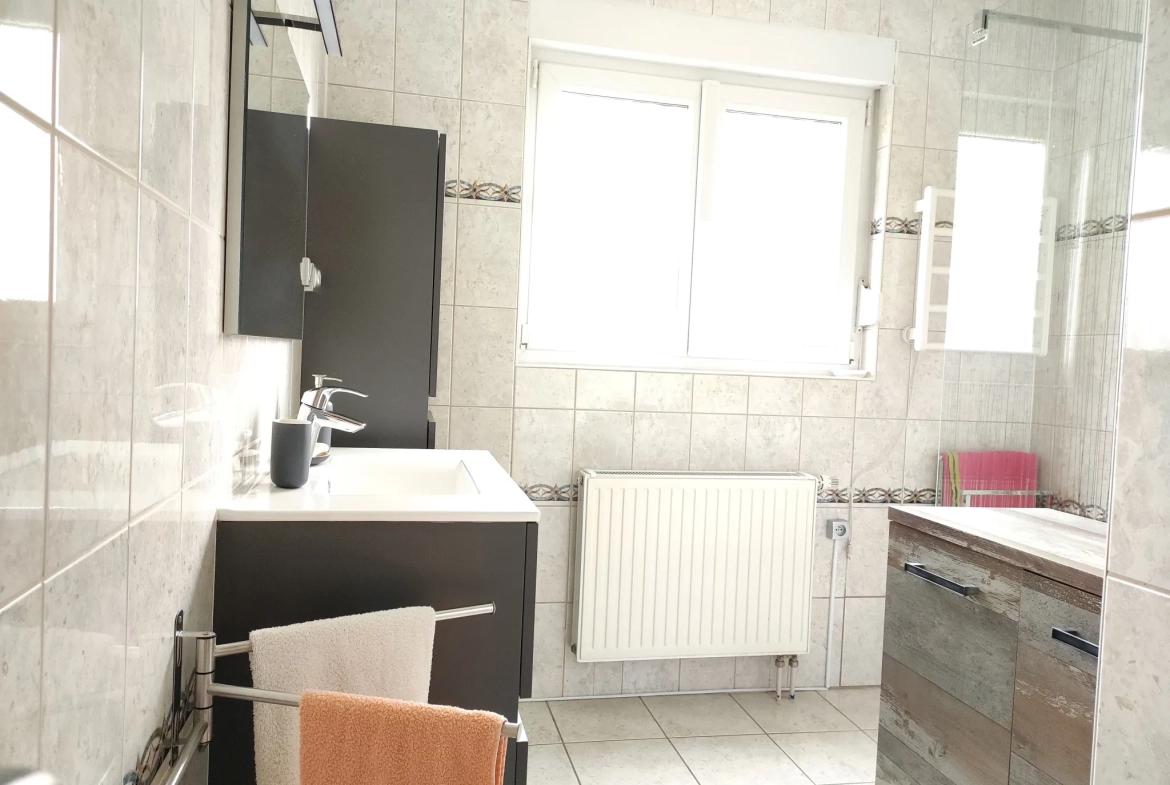 Appartement 5 pièces avec terrasse à Kogenheim, proche Strasbourg et Colmar 