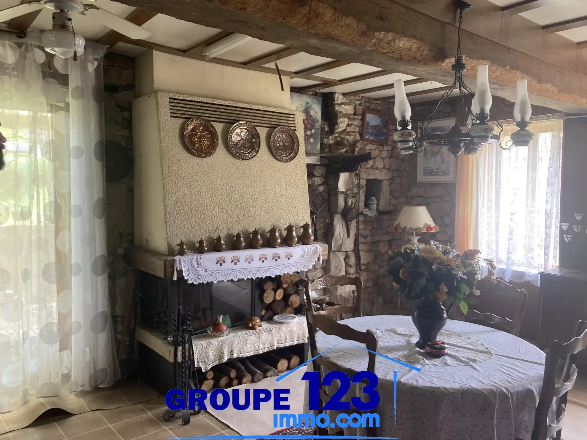 Maison de 103 m² avec grand terrain et potentiel à Saint Maurice le Vieil 