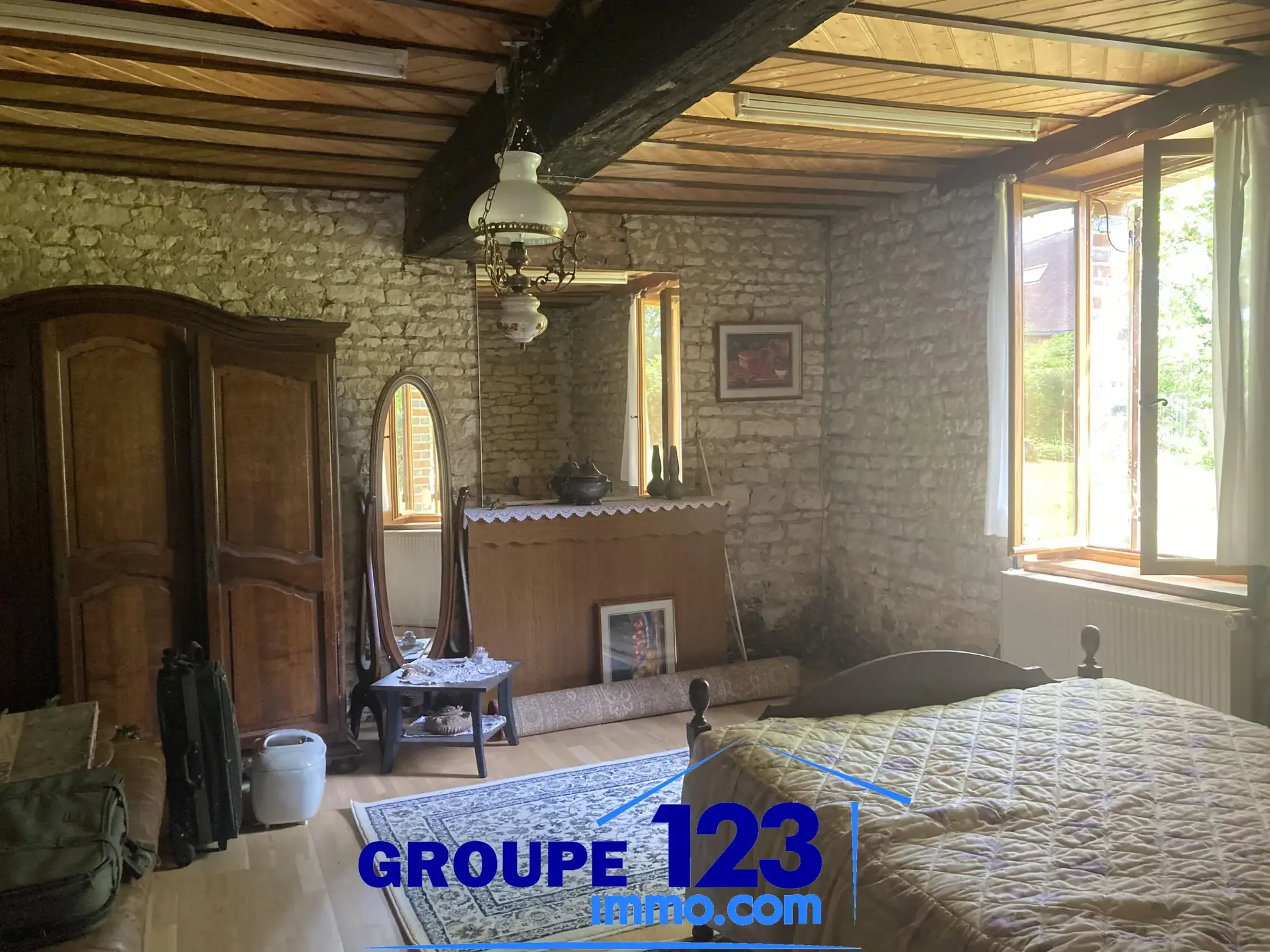 Maison de 103 m² avec grand terrain et potentiel à Saint Maurice le Vieil 