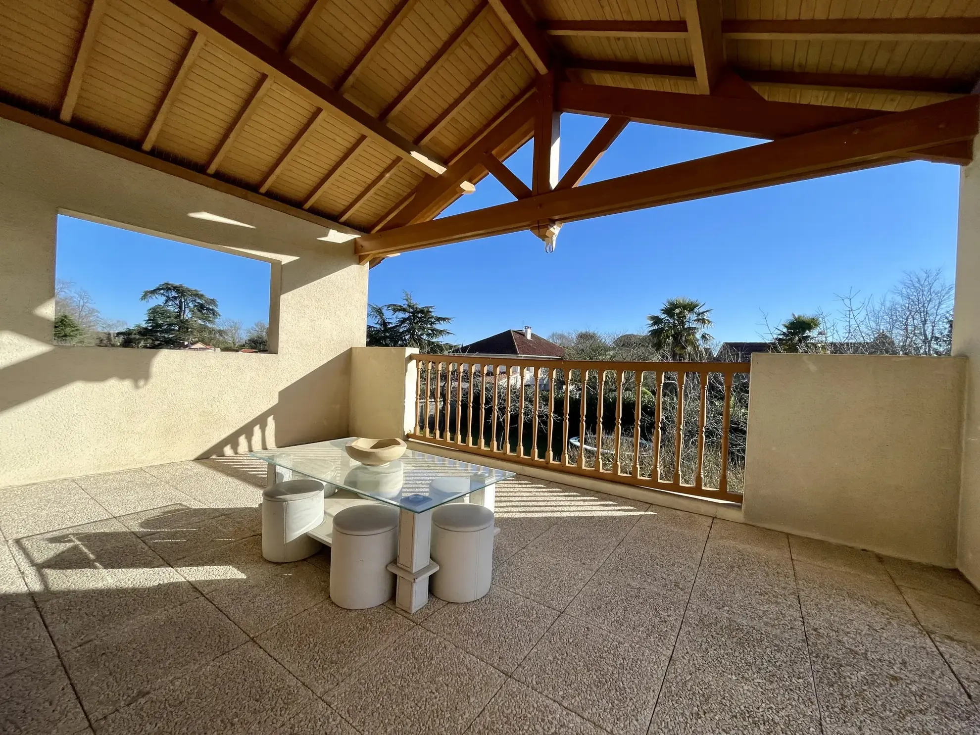 Maison 5 chambres à Vic-en-Bigorre avec véranda et garage 
