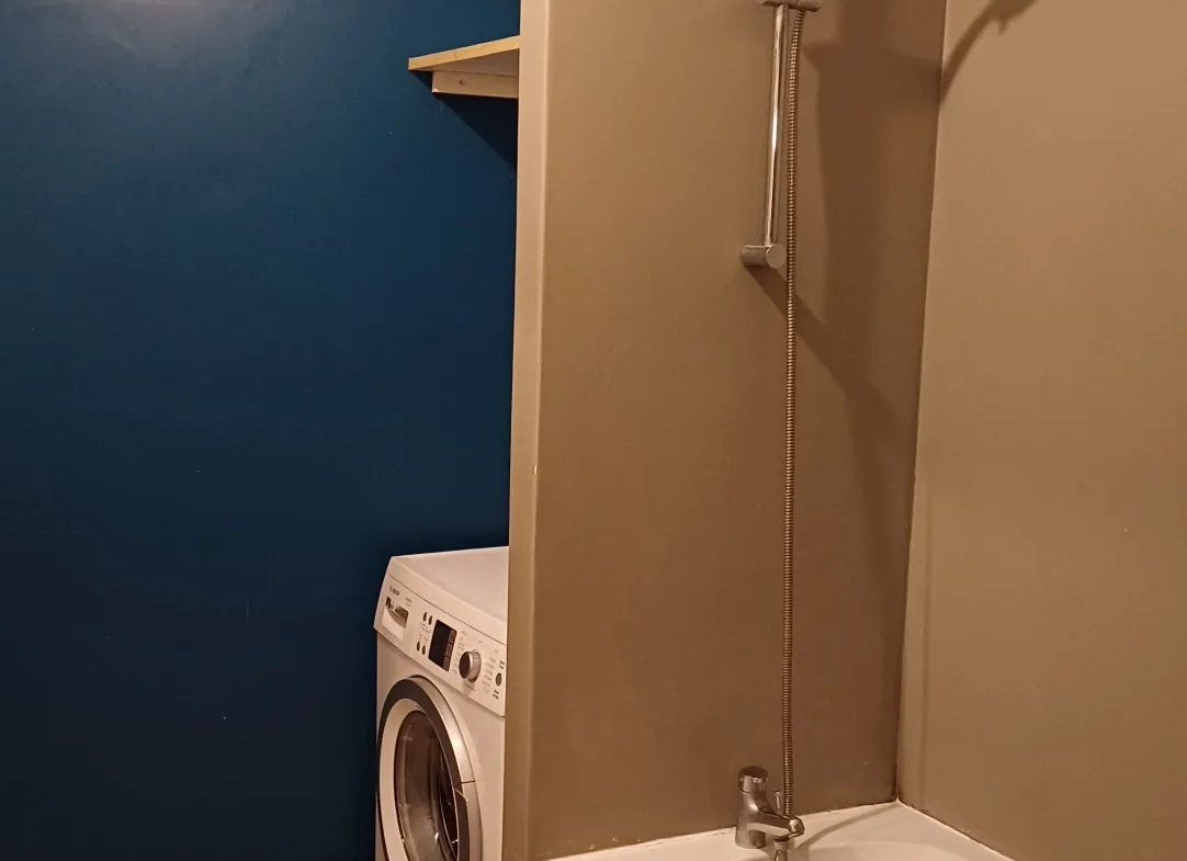 Appartement de caractère de 102 m² à Nîmes Gambetta avec cave et faibles charges 
