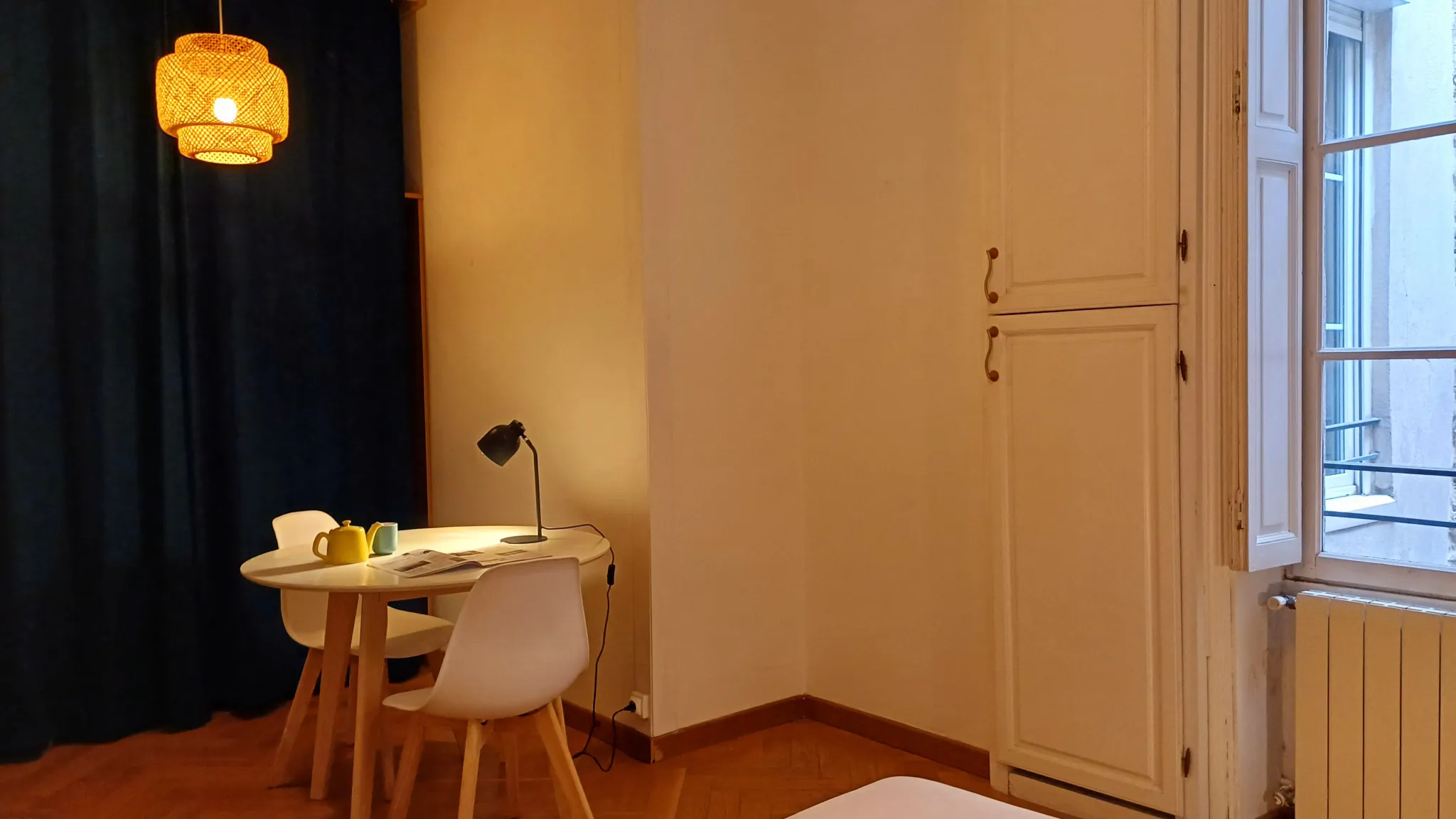 Appartement de caractère de 102 m² à Nîmes Gambetta avec cave et faibles charges 