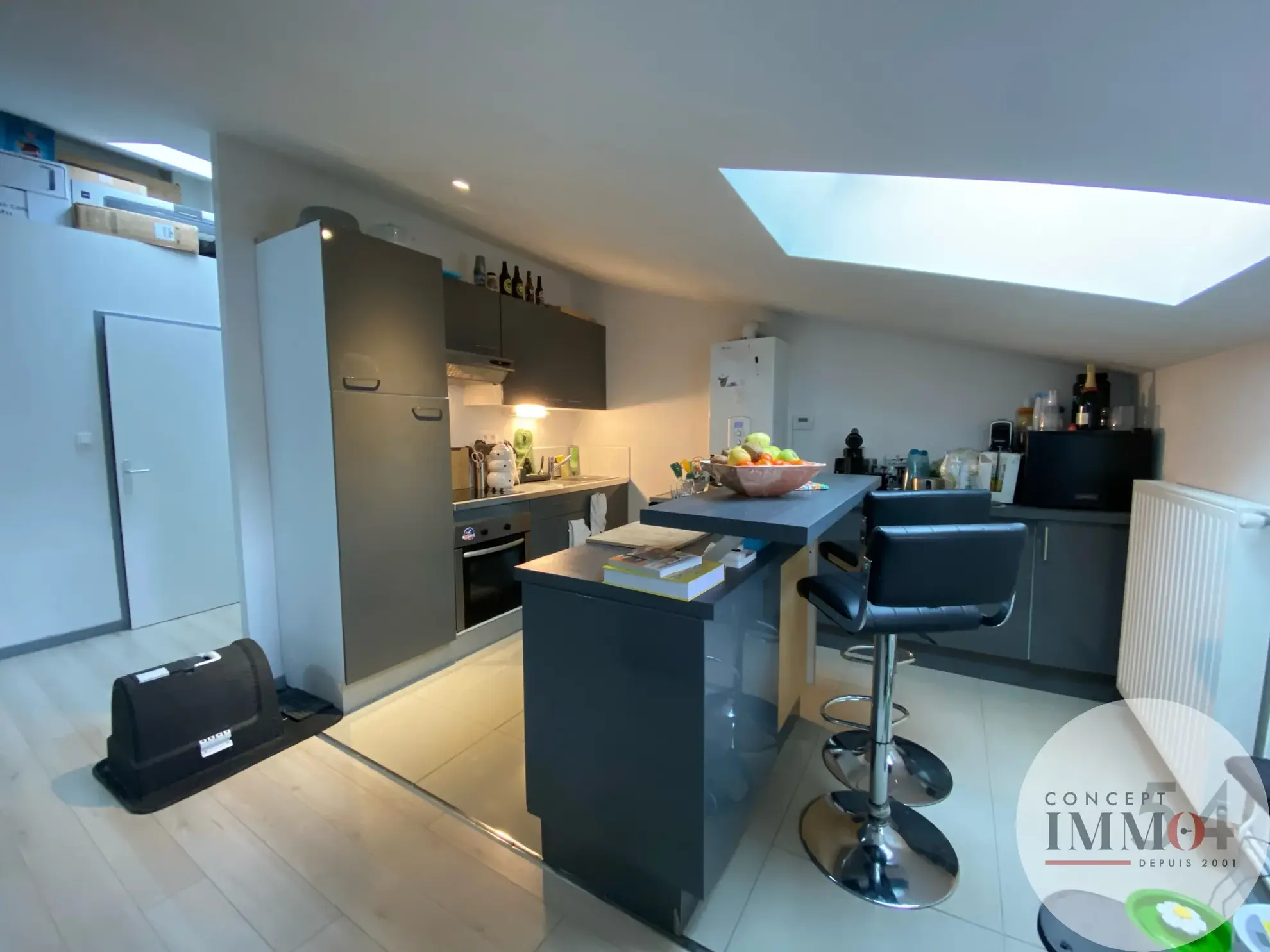 Immeuble de rapport à Pompey avec 2 appartements rénovés et revenu locatif de 15 840 €/an 