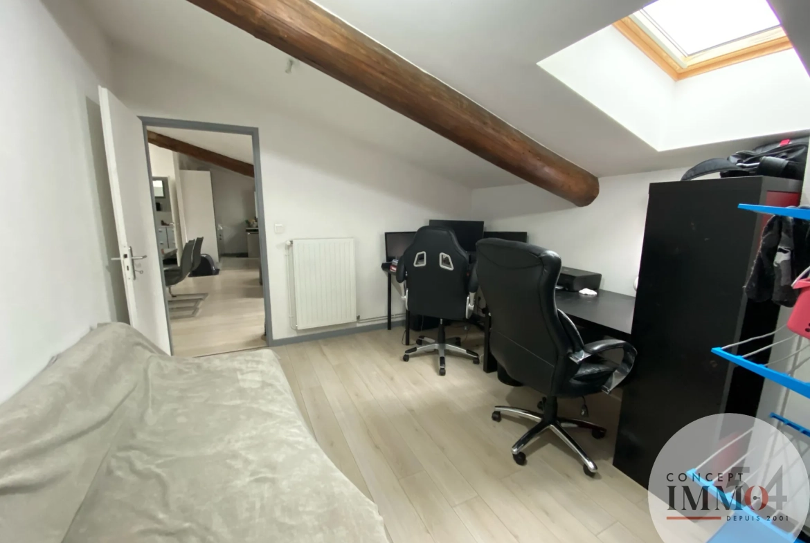 Immeuble de rapport à Pompey avec 2 appartements rénovés et revenu locatif de 15 840 €/an 