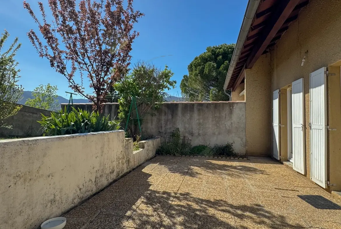 Maison mitoyenne de 89m² avec garage à Privas, Ardèche, secteur calme 