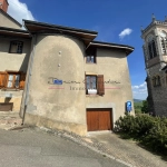 Maison de village à Thizy avec jardin et garage - Opportunité à rénover
