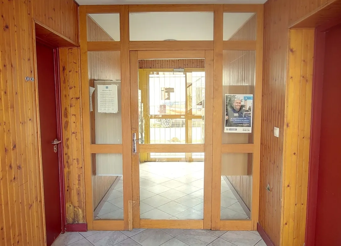 Appartement T2 loué de 29,5 m² à Nantes quartier République avec cour 