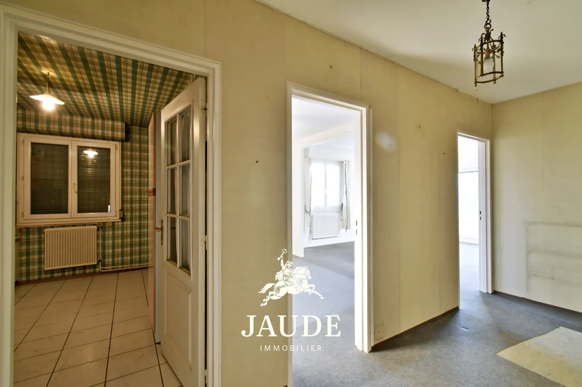 Appartement F6 de 106m² avec parking et Vue sur le Puy de Dôme à Clermont-Ferrand 