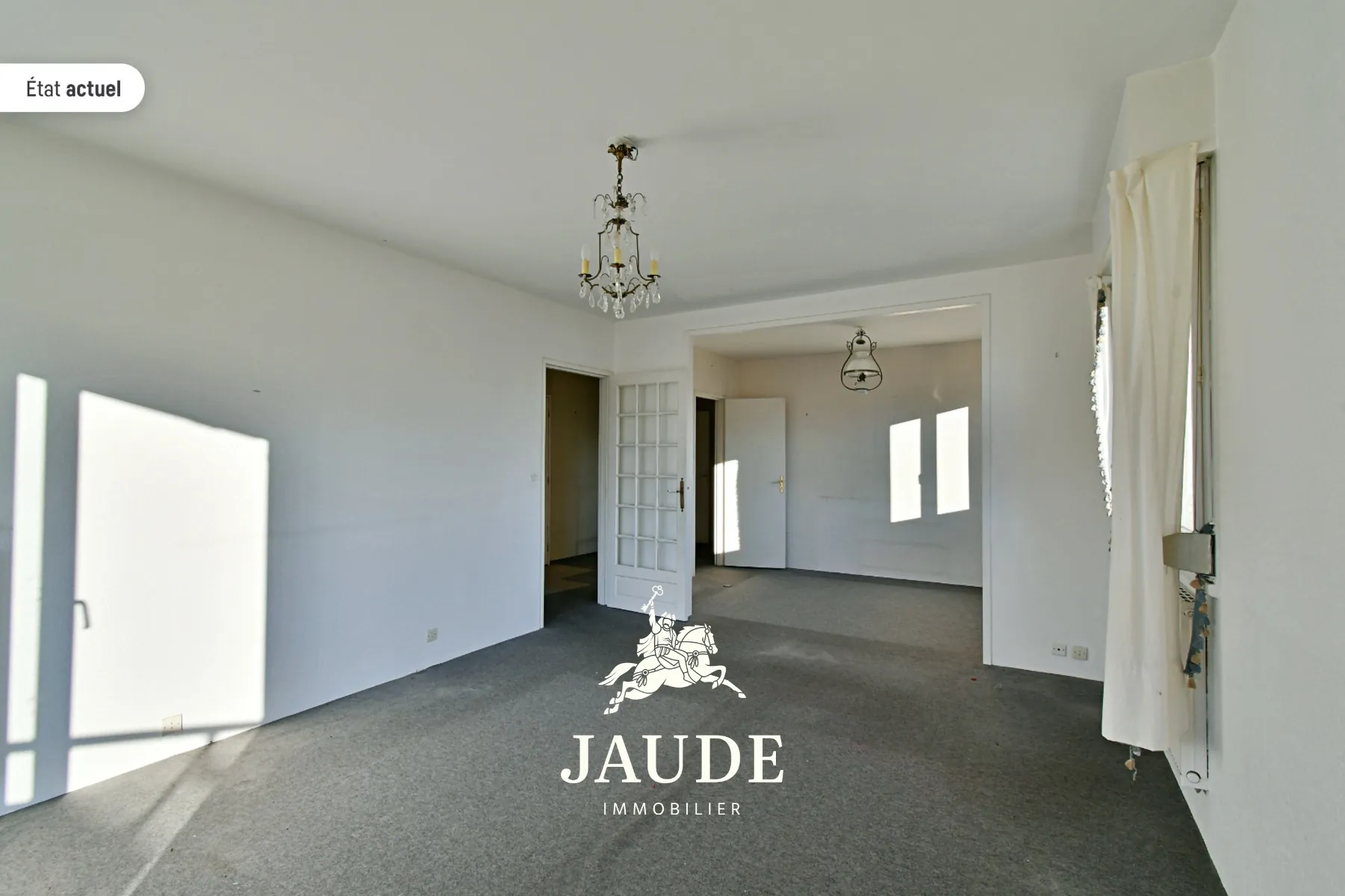 Appartement F6 de 106m² avec parking et Vue sur le Puy de Dôme à Clermont-Ferrand 
